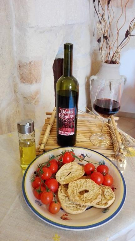 Domusfrumenti Oria  Εξωτερικό φωτογραφία